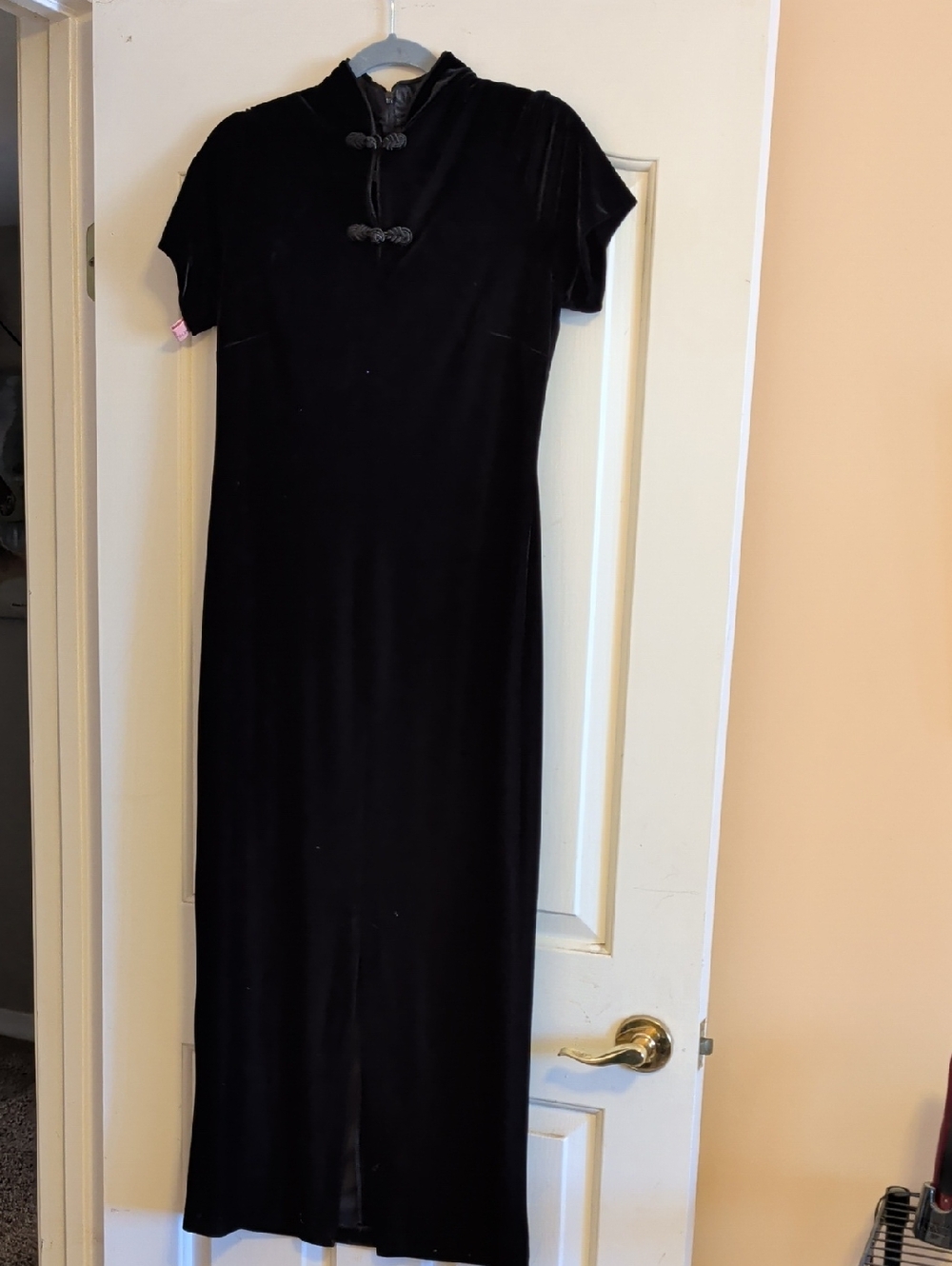 Hillard & Hanson Black Velvet Mandarin-Collar Maxi Dress with Knot Buttons